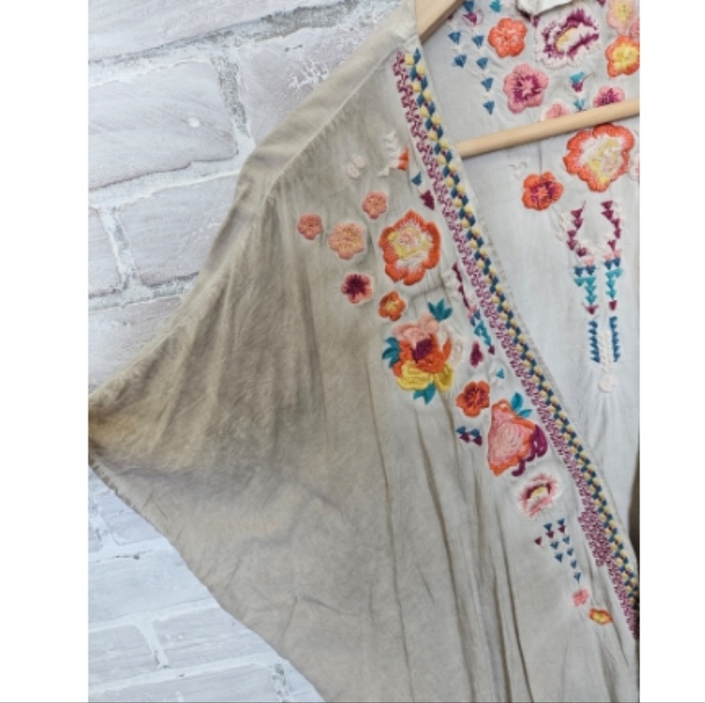 Altar'd State Embroidered Beige Blouse - Picture 2 of 6